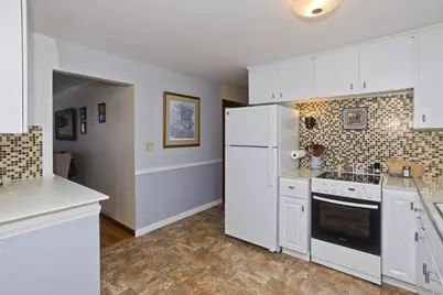 854 Grayson Dr, Springfield, MA 01119 - Photo 11