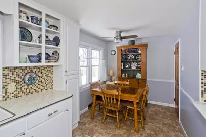 854 Grayson Dr, Springfield, MA 01119 - Photo 9