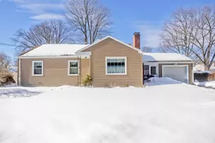 854 Grayson Dr, Springfield, MA 01119 - Photo 1