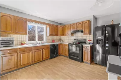 24 Valley Street, Fall River, MA 02724 - Photo 11