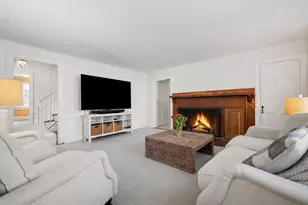 45 School St, Manchester by the Sea, MA 01944 - Photo 9