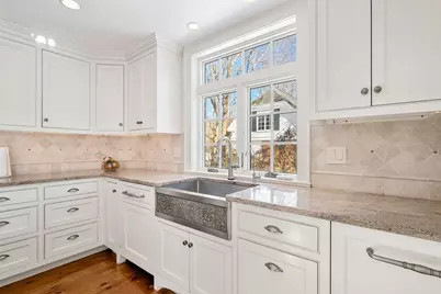 45 School St, Manchester by the Sea, MA 01944 - Photo 5