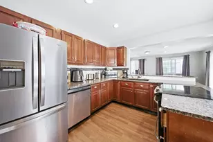 27 Clifton St, Fitchburg, MA 01420 - Photo 19