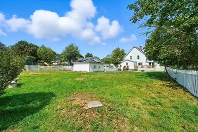 27 Clifton St, Fitchburg, MA 01420 - Photo 31