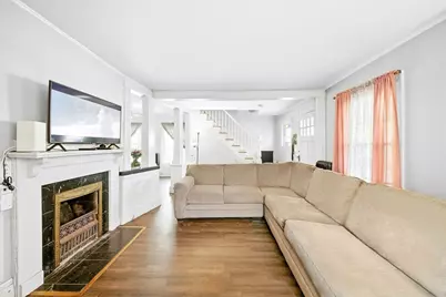 27 Clifton St, Fitchburg, MA 01420 - Photo 5