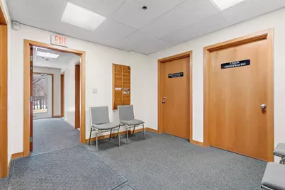 323 Boston Post Rd #2A, Sudbury, MA 01776 - Photo 3