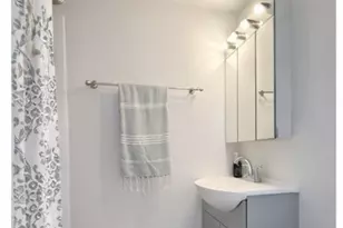 12 Stoneholm St, Boston, MA 02115 - Photo 5