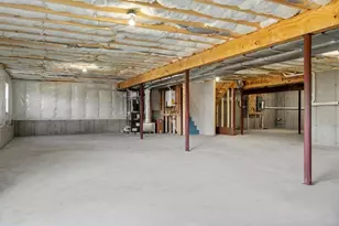 37 Crestwood Cir, Northbridge, MA 01588 - Photo 23