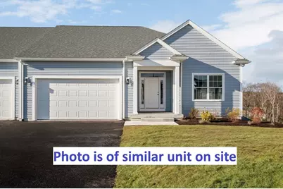 37 Crestwood Circle #43, Northbridge, MA 01588 - Photo 1