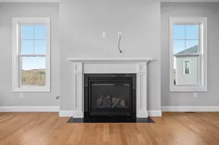 37 Crestwood Cir, Northbridge, MA 01588 - Photo 13