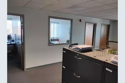 999 Broadway #401, Saugus, MA 01906 - Photo 3