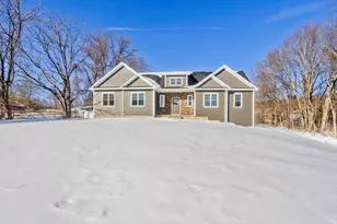 47 Kendall St, Ludlow, MA 01056 - Photo 3