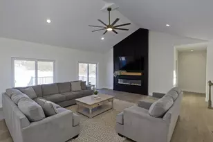 47 Kendall St, Ludlow, MA 01056 - Photo 19