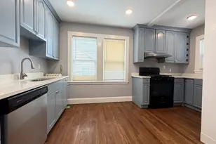 60 Ellerton Rd, Quincy, MA 02169 - Photo 1