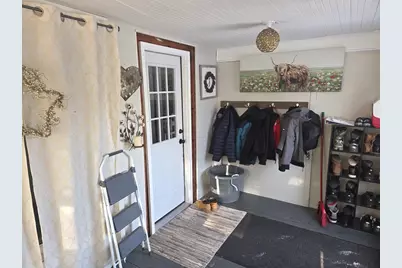 14 Brookline St, Pepperell, MA 01463 - Photo 5