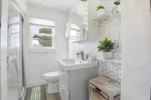 987 Rockdale Ave, New Bedford, MA 02740 - Photo 11