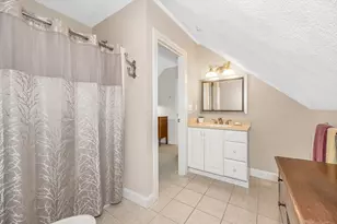 141 Cortland Dr, North Andover, MA 01845 - Photo 19