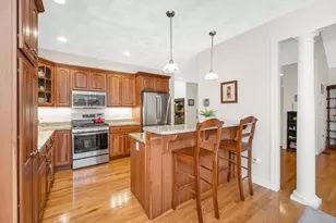 141 Cortland Dr, North Andover, MA 01845 - Photo 5