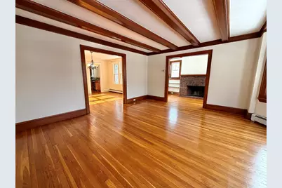 31 Oakley Rd #1, Watertown, MA 02472 - Photo 5