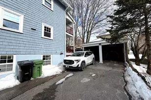 31 Oakley Rd, Watertown, MA 02472 - Photo 3