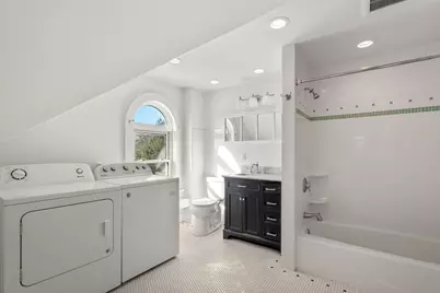 36 Sewall #2, Marblehead, MA 01945 - Photo 9