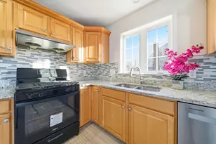 237 North St, Weymouth, MA 02191 - Photo 9