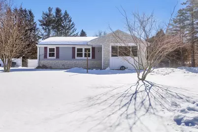 47 Campbell Dr, Easthampton, MA 01027 - Photo 1