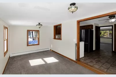 47 Campbell Dr, Easthampton, MA 01027 - Photo 5