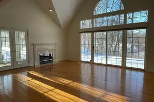 2 Windpath E, West Springfield, MA 01089 - Photo 11