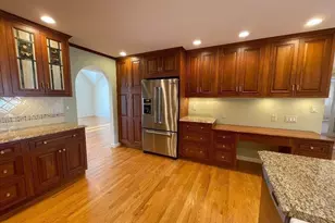 2 Windpath E, West Springfield, MA 01089 - Photo 17