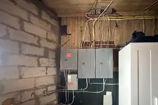 366 Alden St, Fall River, MA 02723 - Photo 21