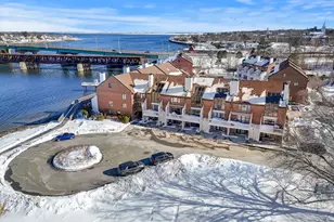 126 Merrimac St, Newburyport, MA 01950 - Photo 35