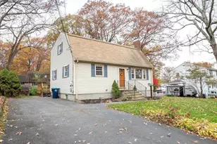 6 Boston Dr, Shrewsbury, MA 01545 - Photo 1