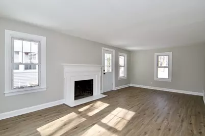 1088 Sumner Ave, Springfield, MA 01118 - Photo 7