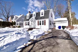 1088 Sumner Ave, Springfield, MA 01118 - Photo 1