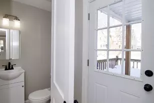 1088 Sumner Ave, Springfield, MA 01118 - Photo 25