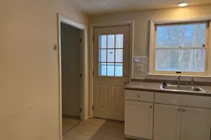 203 Manzella Ct, Rockland, MA 02370 - Photo 3