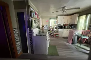 175 Hope St, Greenfield, MA 01301 - Photo 5