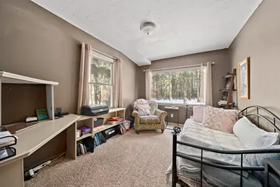 168 Tremont St, Carver, MA 02330 - Photo 15