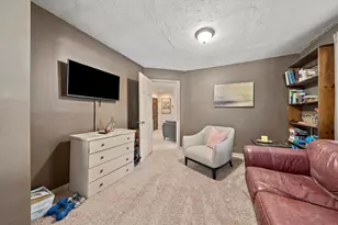 168 Tremont St, Carver, MA 02330 - Photo 17