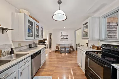 168 Tremont St, Carver, MA 02330 - Photo 9