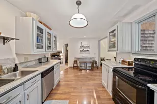 168 Tremont St, Carver, MA 02330 - Photo 9