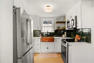 24 Chilton Ave, Kingston, MA 02364 - Photo 15