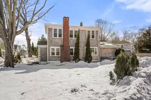 24 Chilton Ave, Kingston, MA 02364 - Photo 3