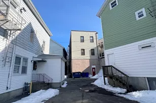 1155-1157 Pleasant St, Fall River, MA 02723 - Photo 15