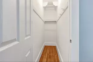 20 Leslie St, Boston, MA 02122 - Photo 19