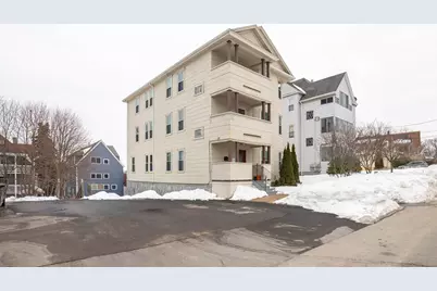 82 Tower St #3, Worcester, MA 01606 - Photo 3