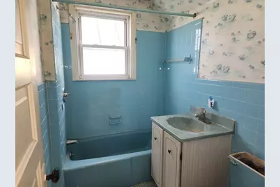 37 Franklin, Ludlow, MA 01056 - Photo 11