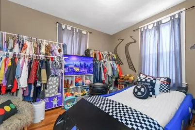 146 Manomet St, Brockton, MA 02301 - Photo 9