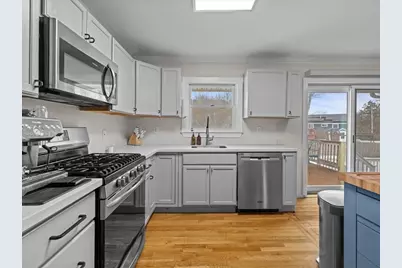 7 Pierce Rd, Marshfield, MA 02050 - Photo 9